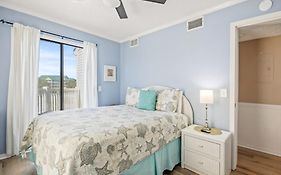 Hillside 304